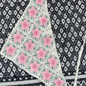 Hand knit NWOT headscarf